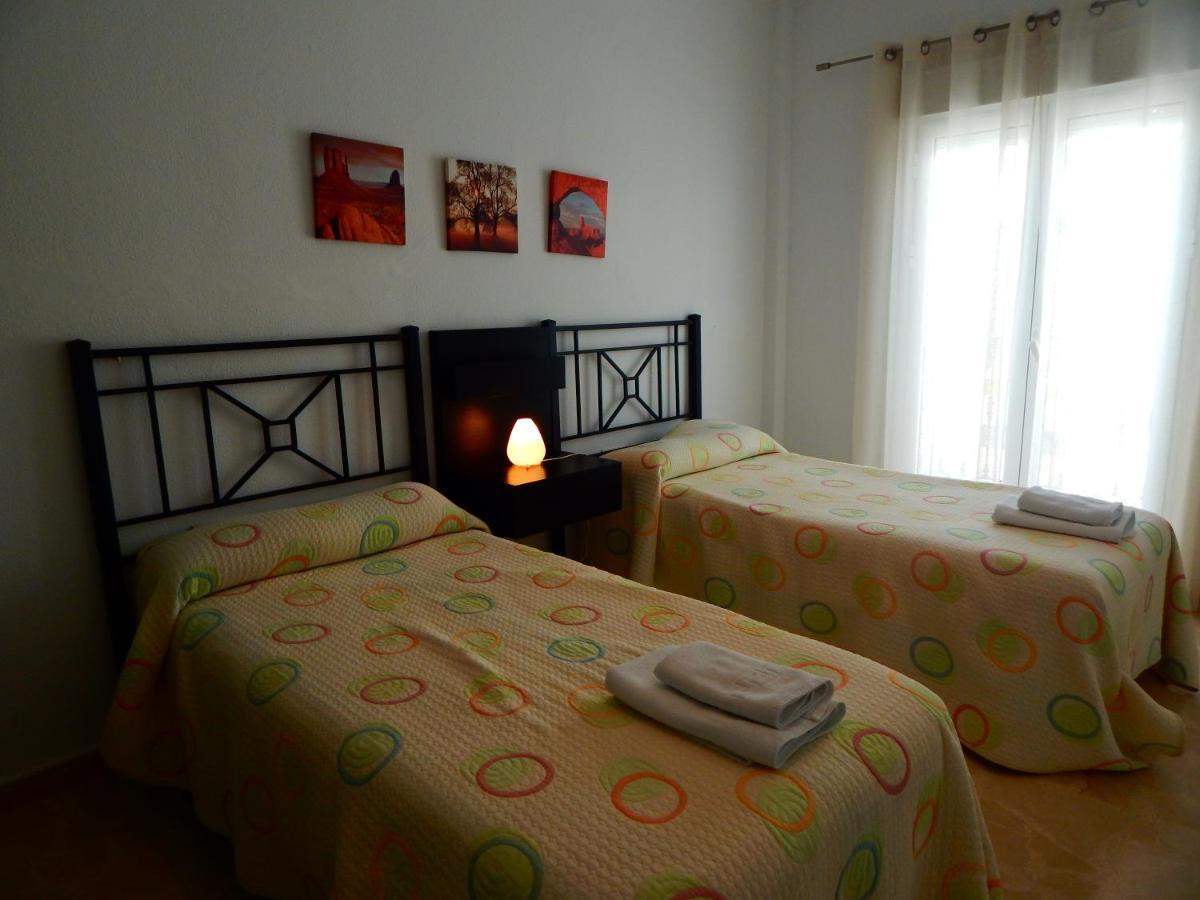 Apartamento Garcia Lorca,Solo Familia Y Parejas コニル・デ・ラ・フロンテラ エクステリア 写真